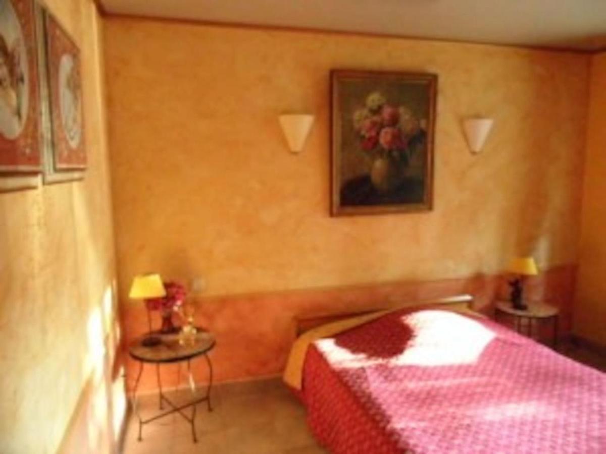 L'Oliveraie En Provence ลอมเบสค์ ภายนอก รูปภาพ